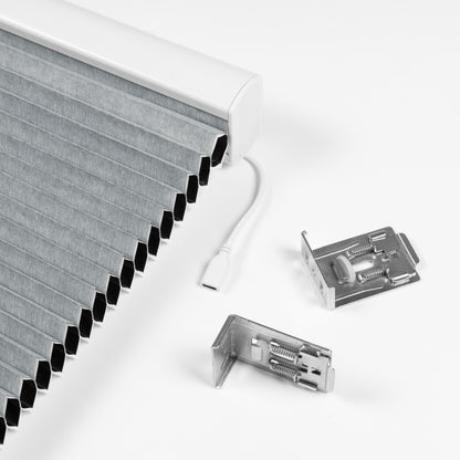 Berissa Double Cell Honeycomb Top Down Bottom Up Cellular Blinds: Headrail Detail 1
