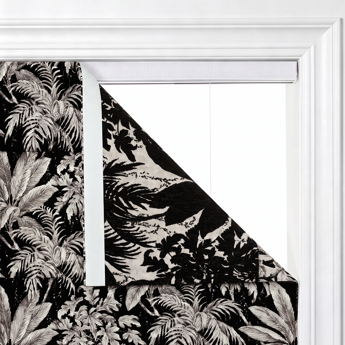 Berissa No-Drill Cordless Blackout Botanical Roman Shade