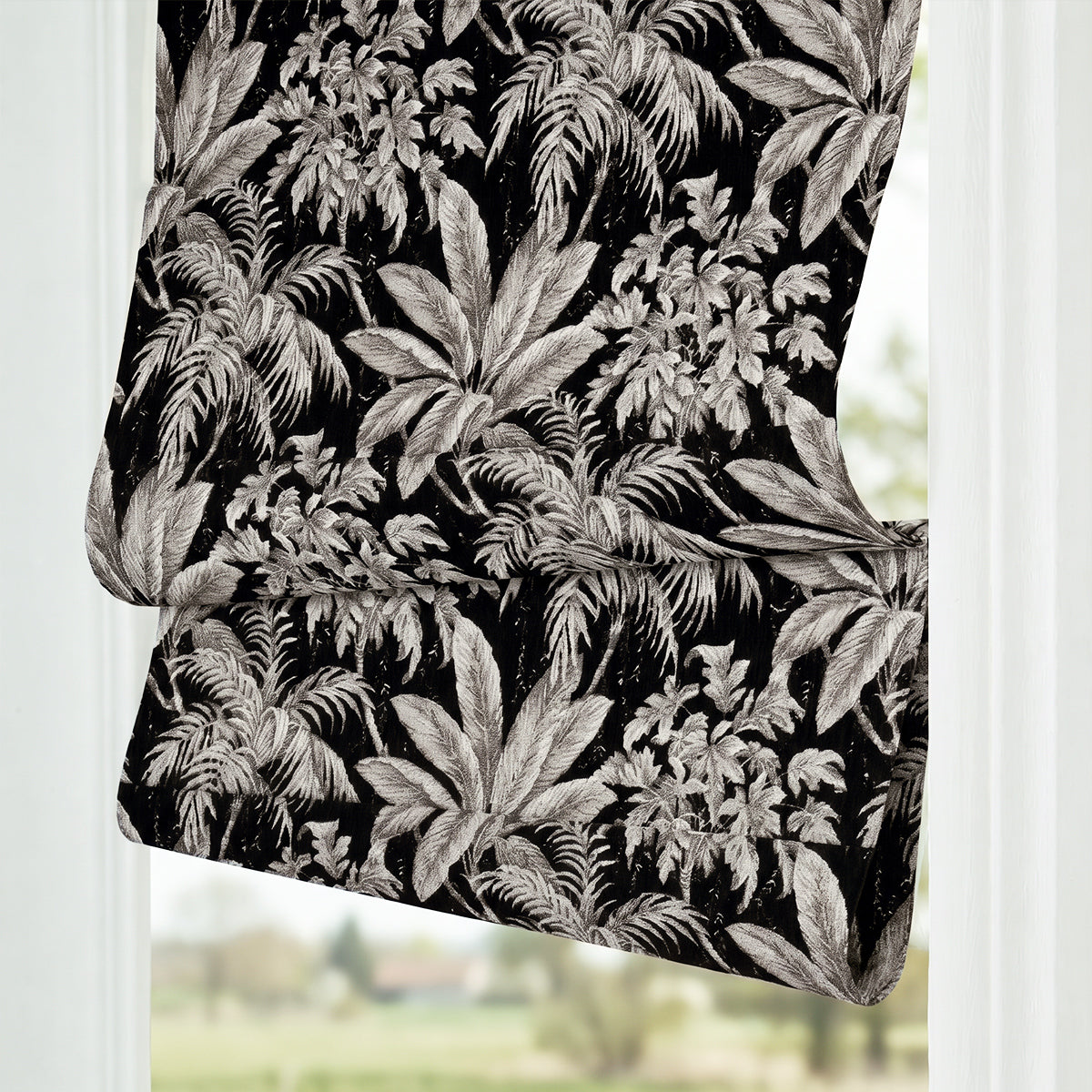 Berissa No-Drill Cordless Blackout Botanical Roman Shade