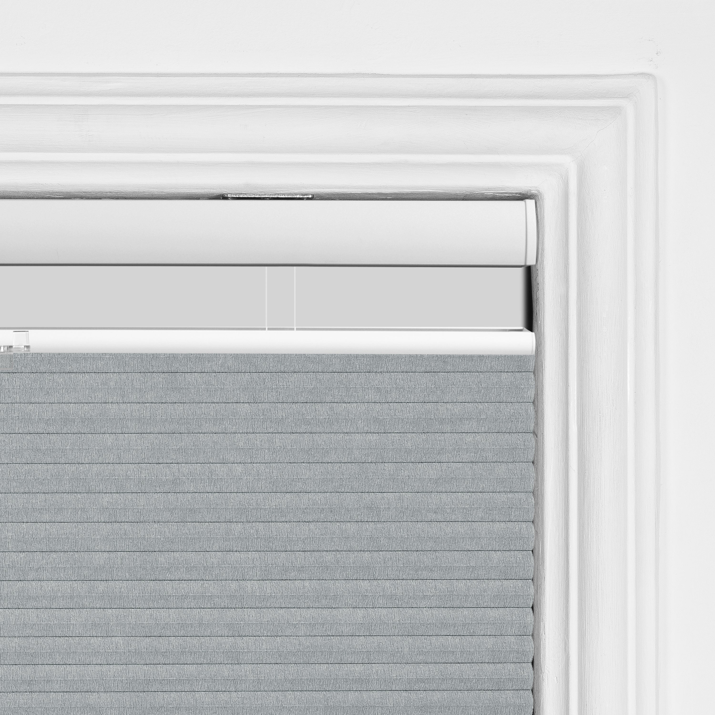 Berissa Double Cell Honeycomb Top Down Bottom Up Cellular Blinds:  Headrail Detail 3