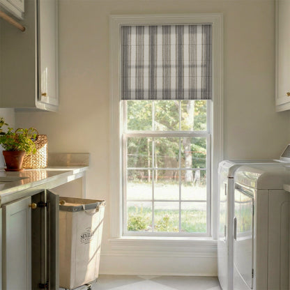 Berissa Modern No Tool Vertical Stripe Cordless Roman Shade: Practical Application of Shades
